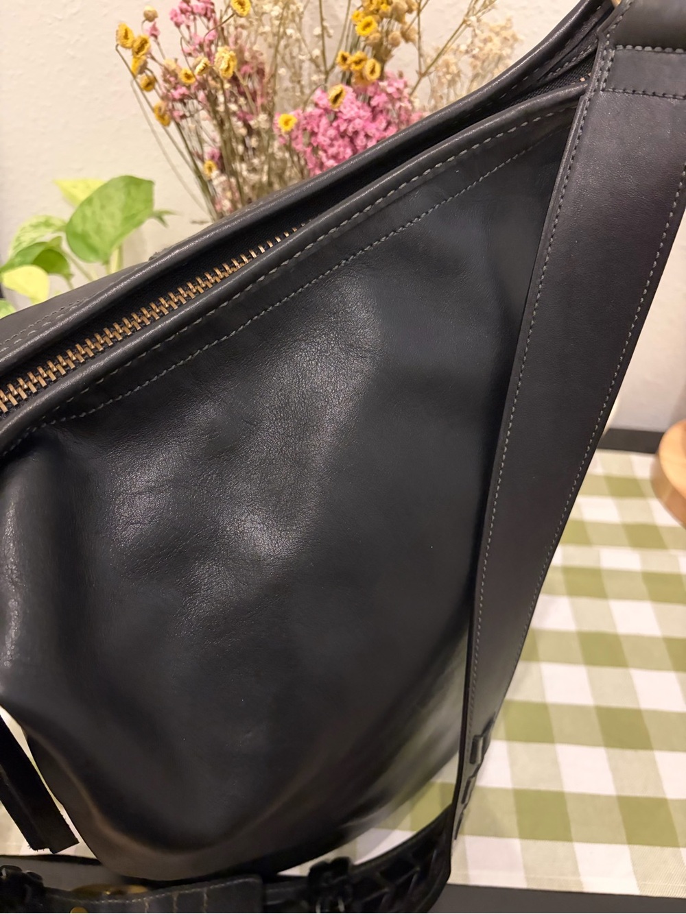 Coach Y2K 2007 Bleecker XL Duffle - Picture 9 of 9